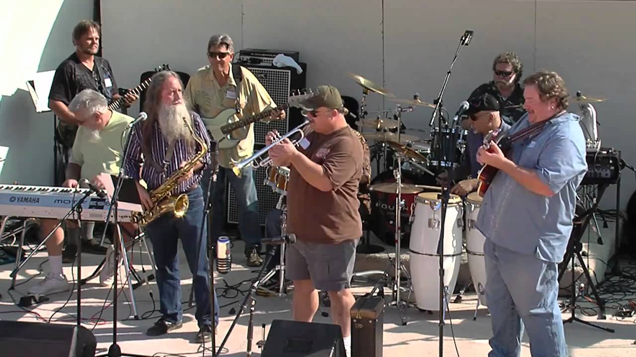 Clay Reid's 2010 Beach Party 1