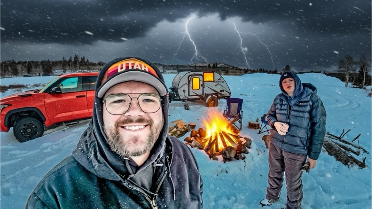 Winter Camping (5F) | Warm & Cozy Teardrop