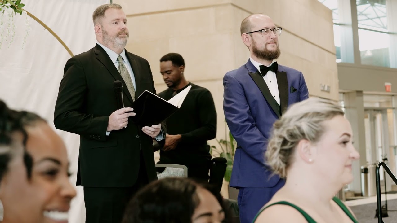 Bettendorf Iowa Wedding Ceremony | Aundrea & Lucas | Waterfront Convention Center