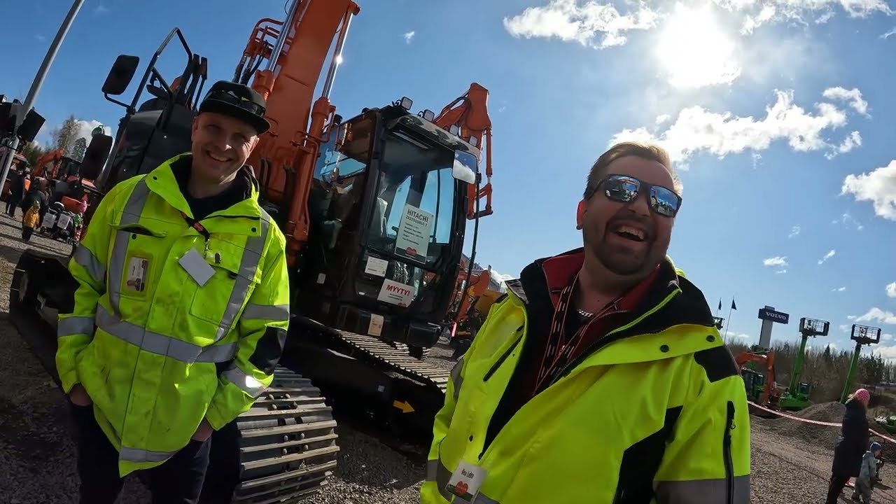 ROTATORIN MIEHET ESITTELEE UUDEN TULOKKAAN! HITACHI ZX225USRLC-7