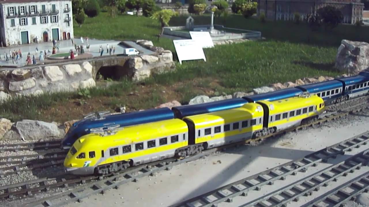 Tren-Italia in miniatura.