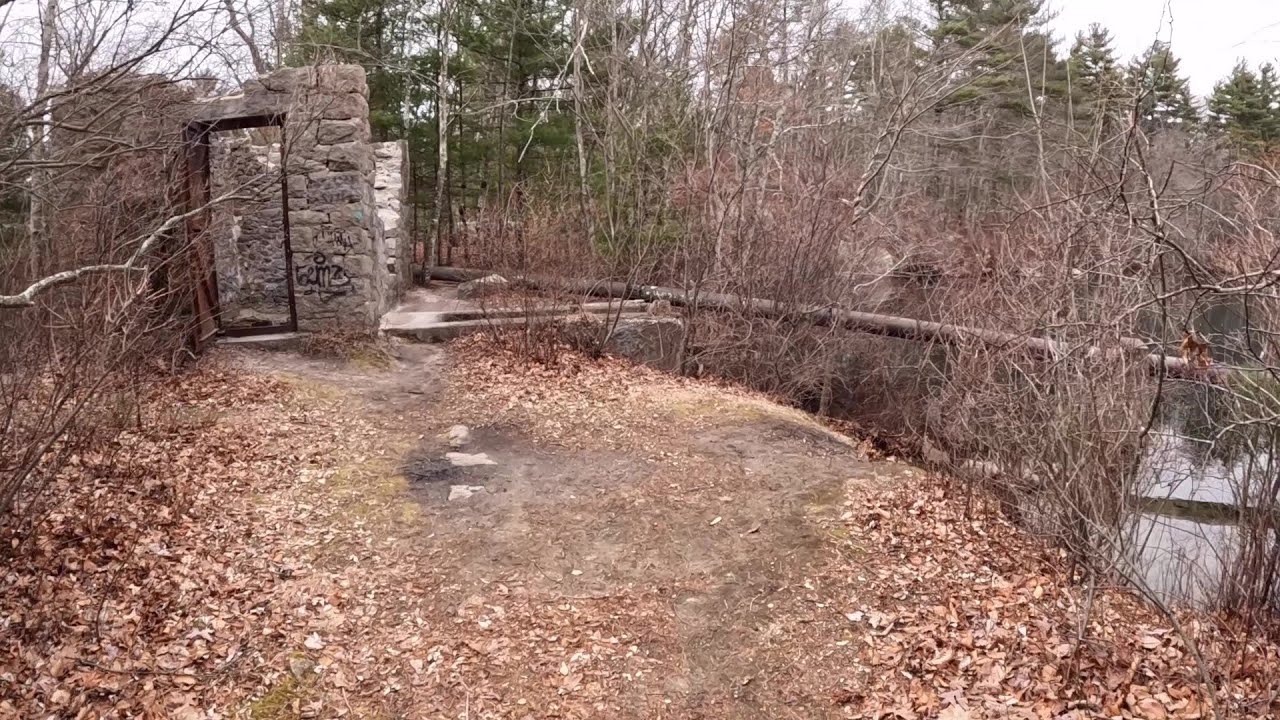Carr Pond Big River Management area RI