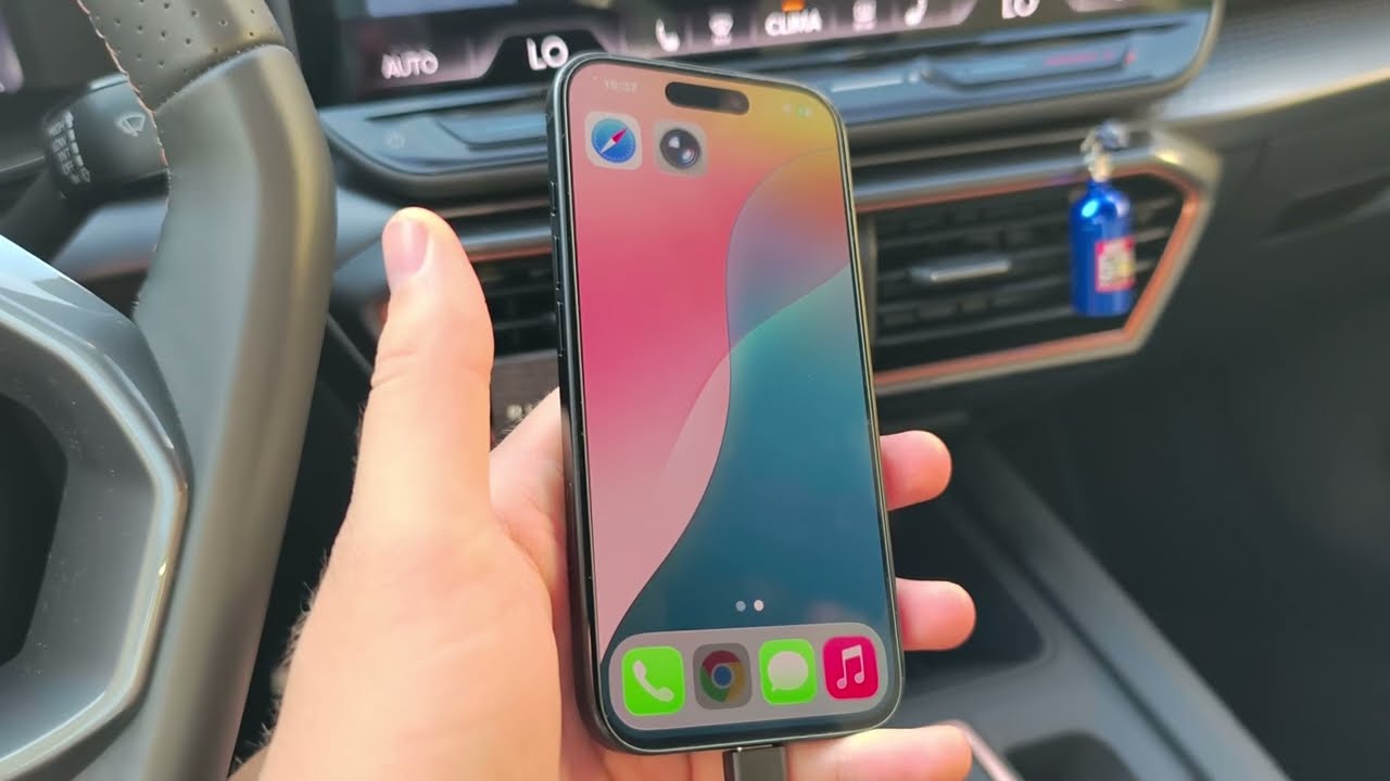 iPhone 17 серии: как использовать CarPlay Wired?