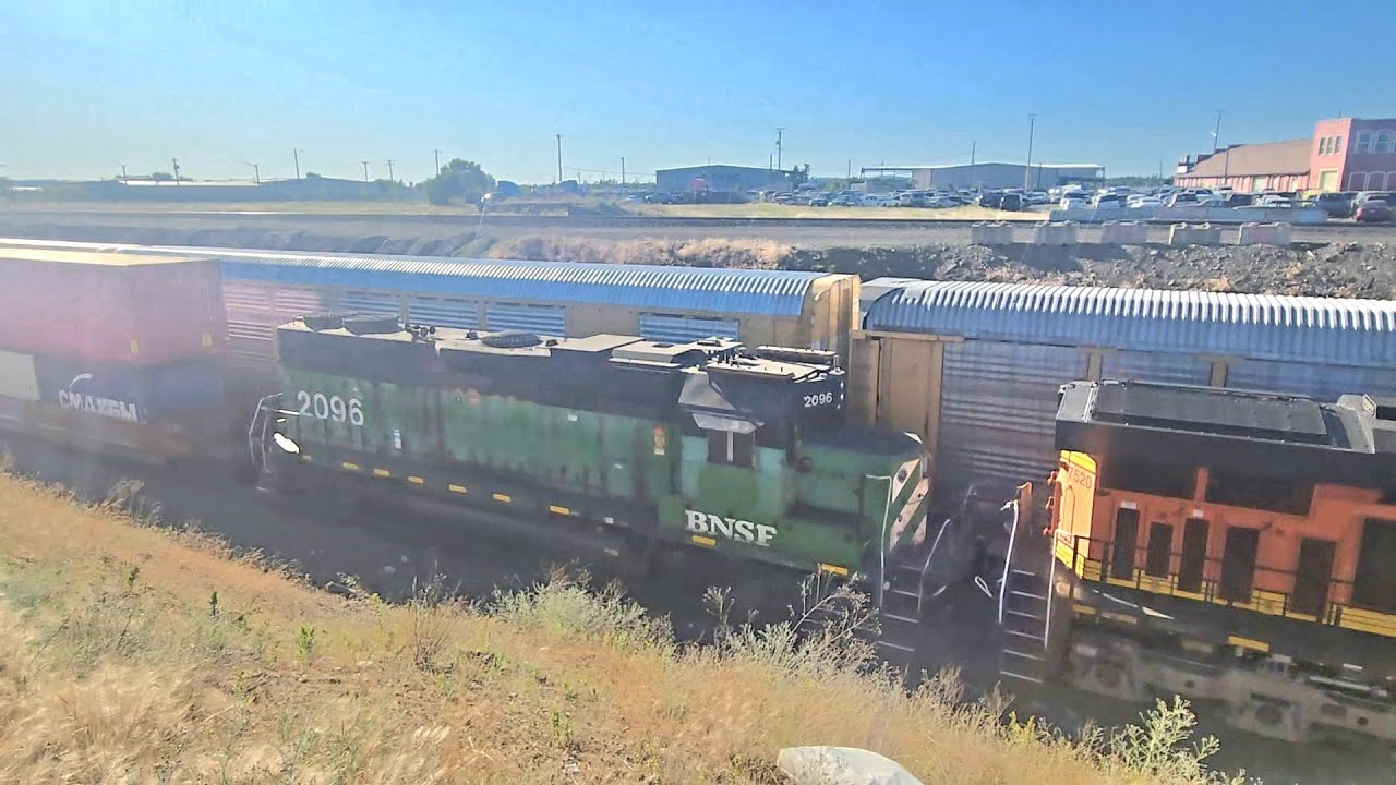 BN paint and NS! Railfaning the trench 6-30-2025