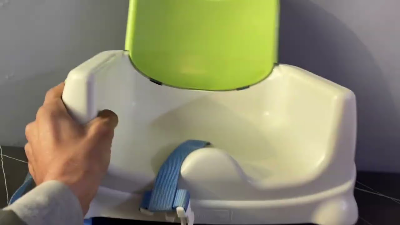 Fisher-Price Healthy Care Booster Seat. 