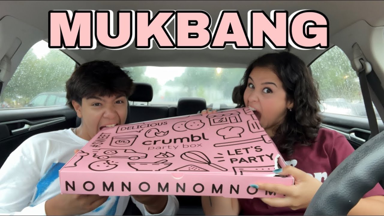Everything I ate in a day | MUKBANG vlog (ramen, crumble cookie, shepherds pie)