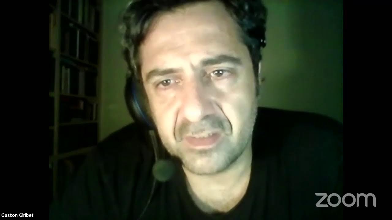Dr. Gastón Giribet: 