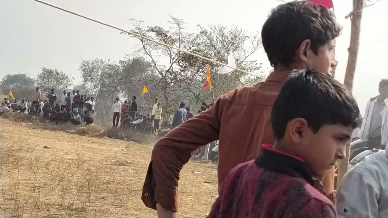 Pakiza 11 vs khan spoting clup nawa bad 