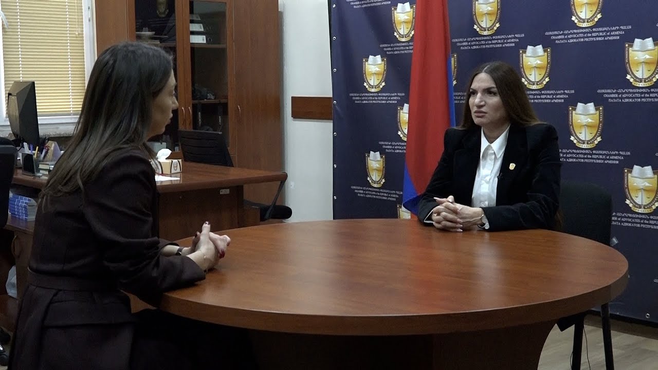 Տեսանյութում երևում է, թե ինչպես է պաշտոնատար անձը բռունցքով հարվածում քաղաքացուն