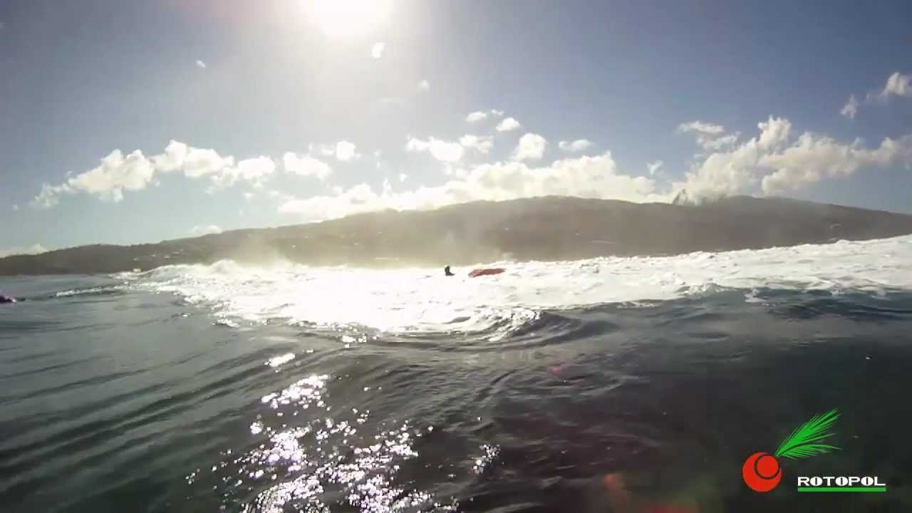 Kayak surf Tahiti