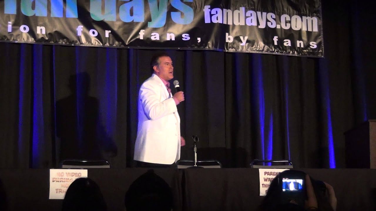 Bruce Campbell at Dallas Comic Con 2012