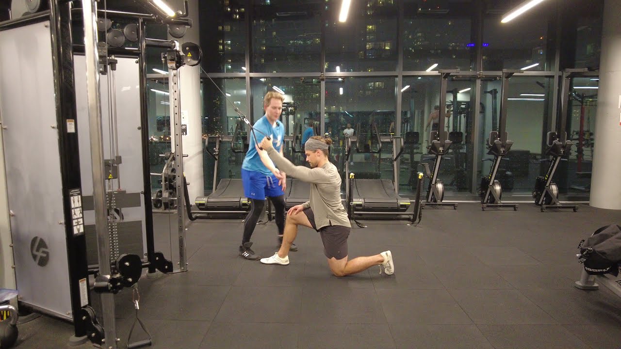 Kneeling Single Arm Cable Lat Pulldown