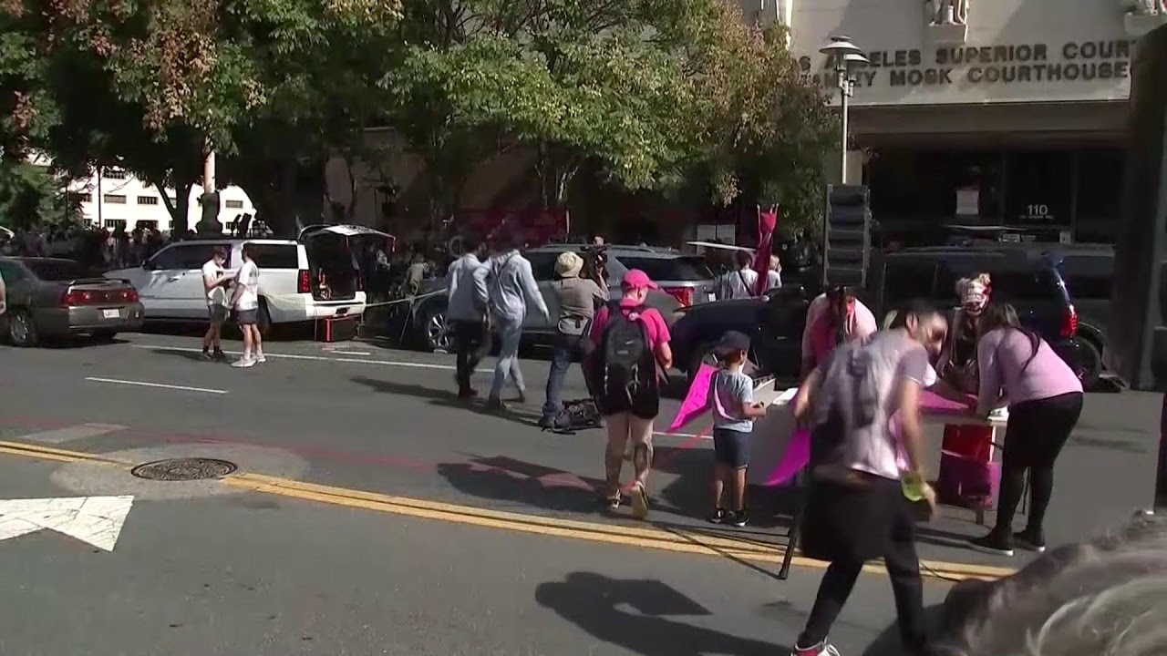 LIVE: Outside the court hearing for Britney Spears conservatorship case