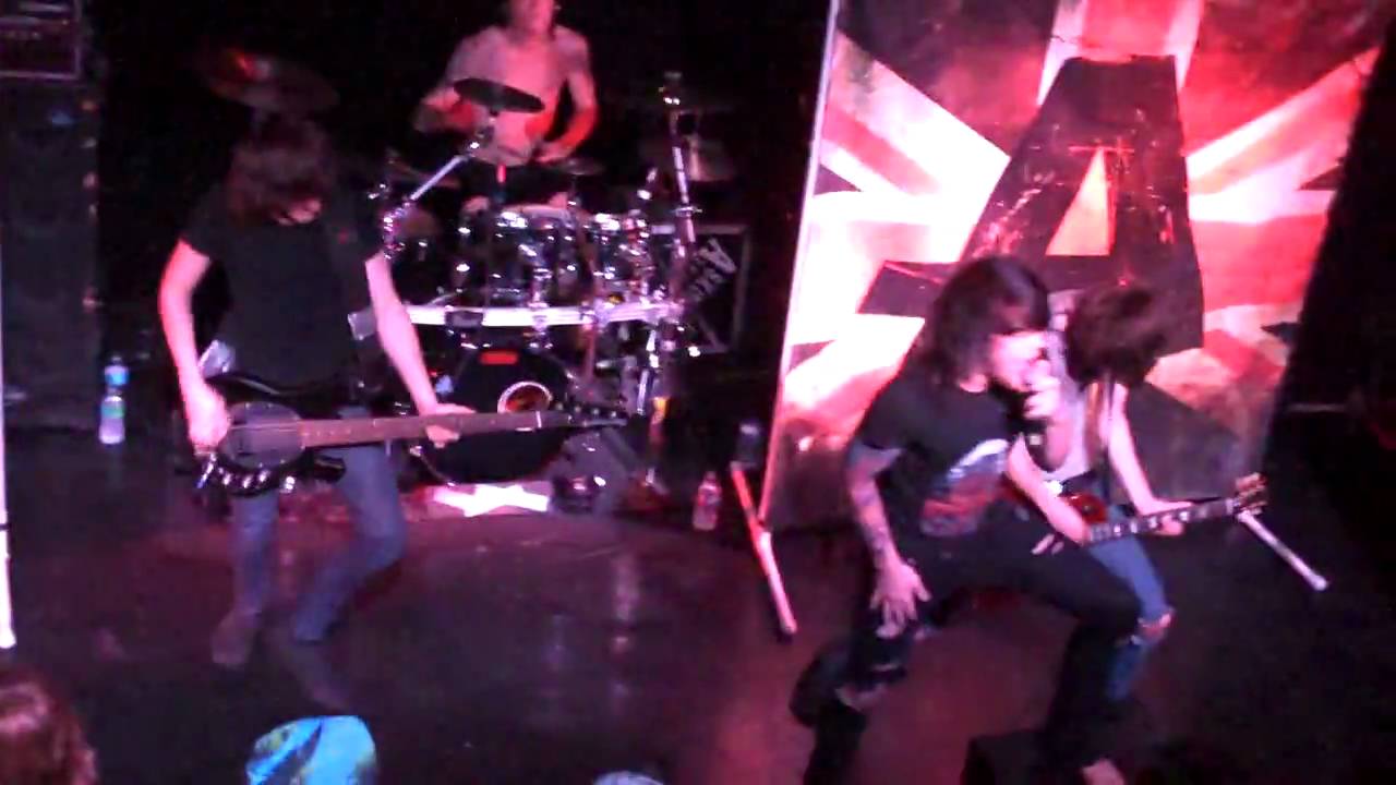 Asking Alexandria- Hey There Mr.Brooks