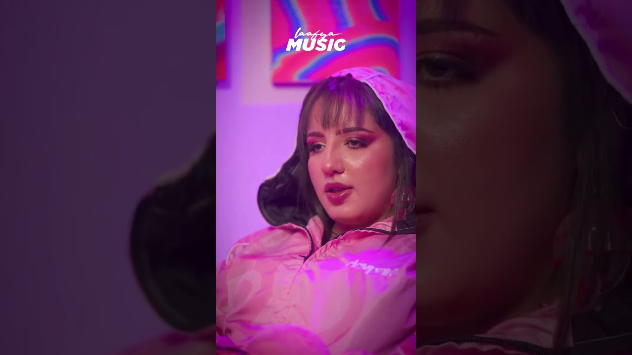 Khtek in her ' Psychiatric Session ' concept