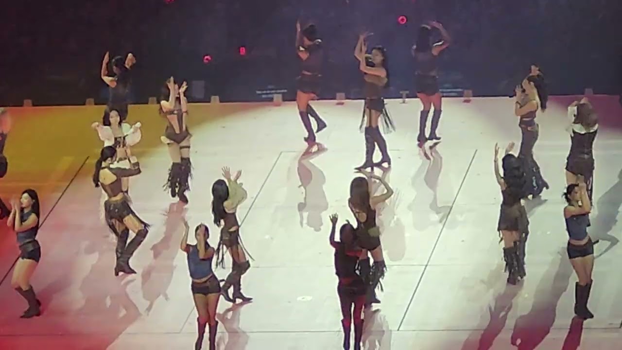 TWICE - Cry For Me + Hell In Heaven + Right Hand Girl
