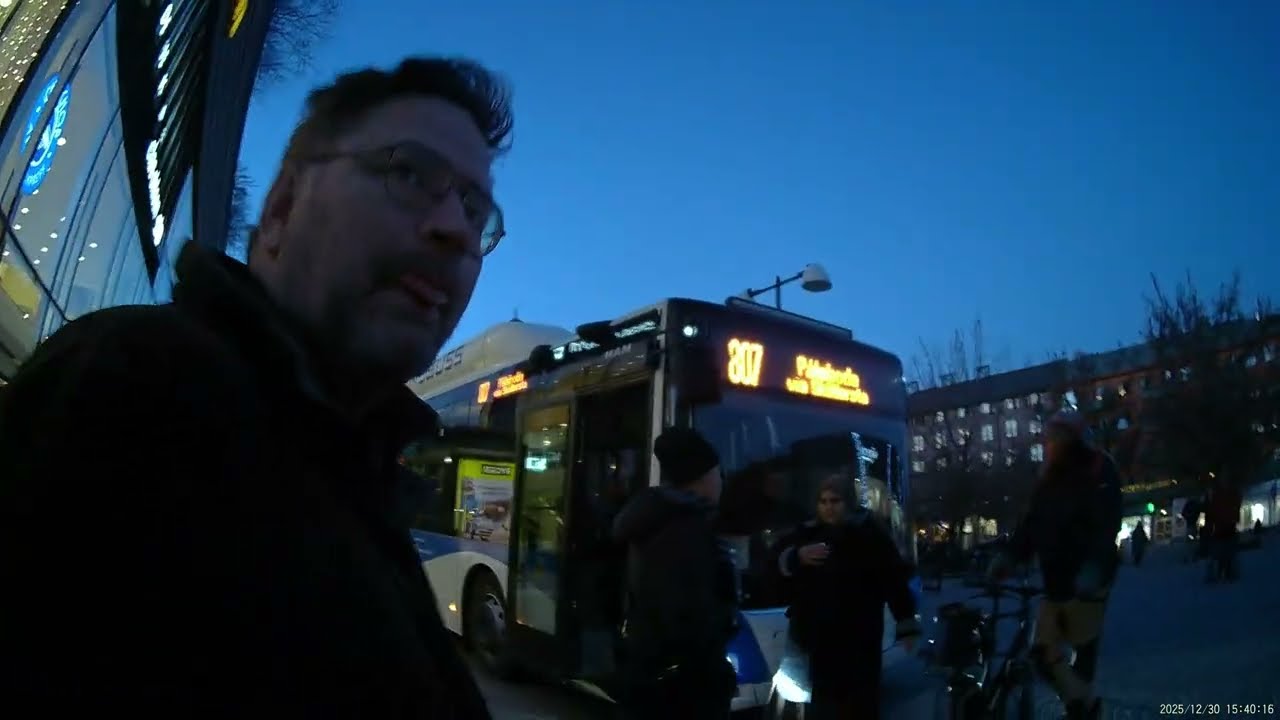 På stan, dels på Søstrene Grene. Örebro 30 Dec. 2025