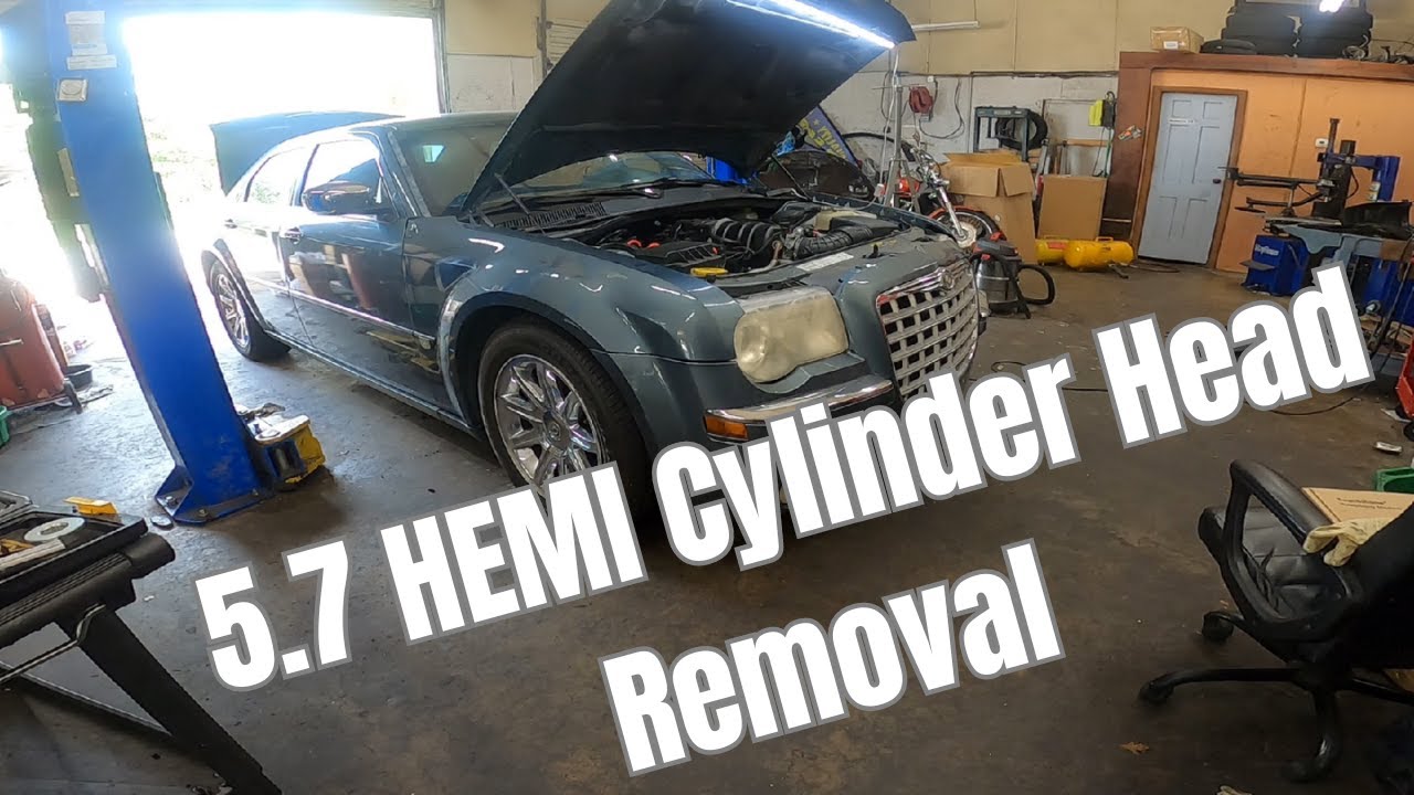 5.7 HEMI Cylinder Head Removal