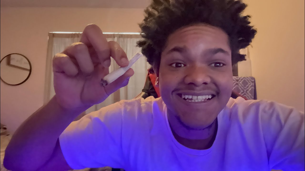 Red velvet Runtz got me geeked 👁️👄👁️ #zaza #upcoming #geeked 
