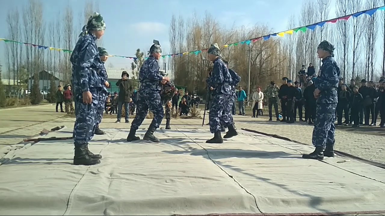 Кыдырша айылы 23-февраль 2001лер