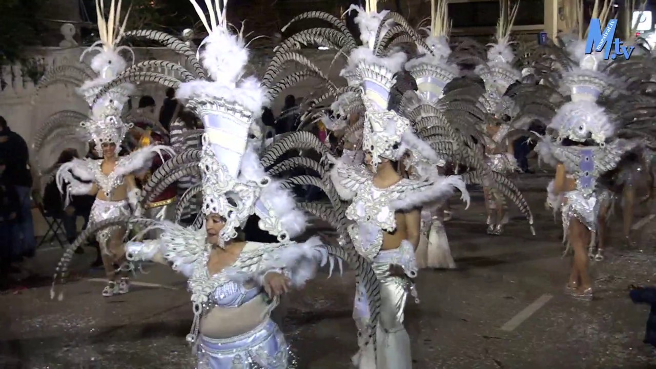 Maestrat Tv - Carnaval Vinaròs 2017 - Desfilada dissabte