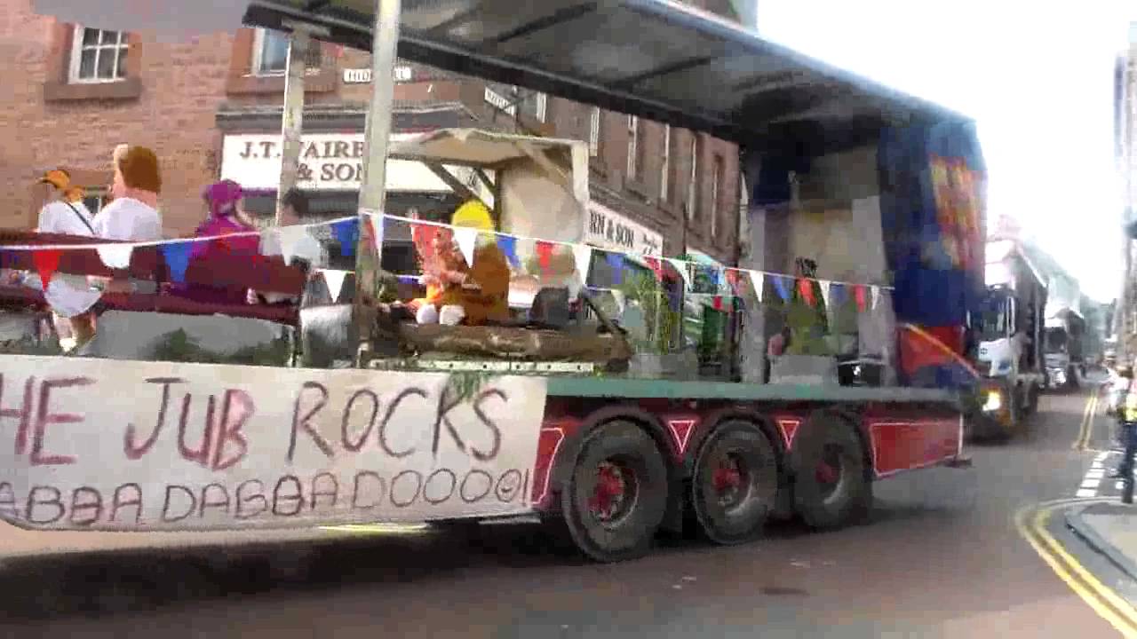 Tweedmouth feast Salmon Queen floats 2014