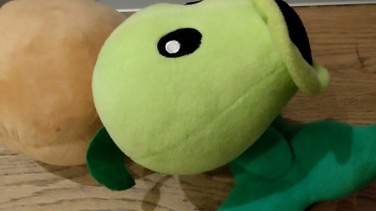 Pvz Plushie Warfare S1:Ep. 8:Attempting to rescue sunflower