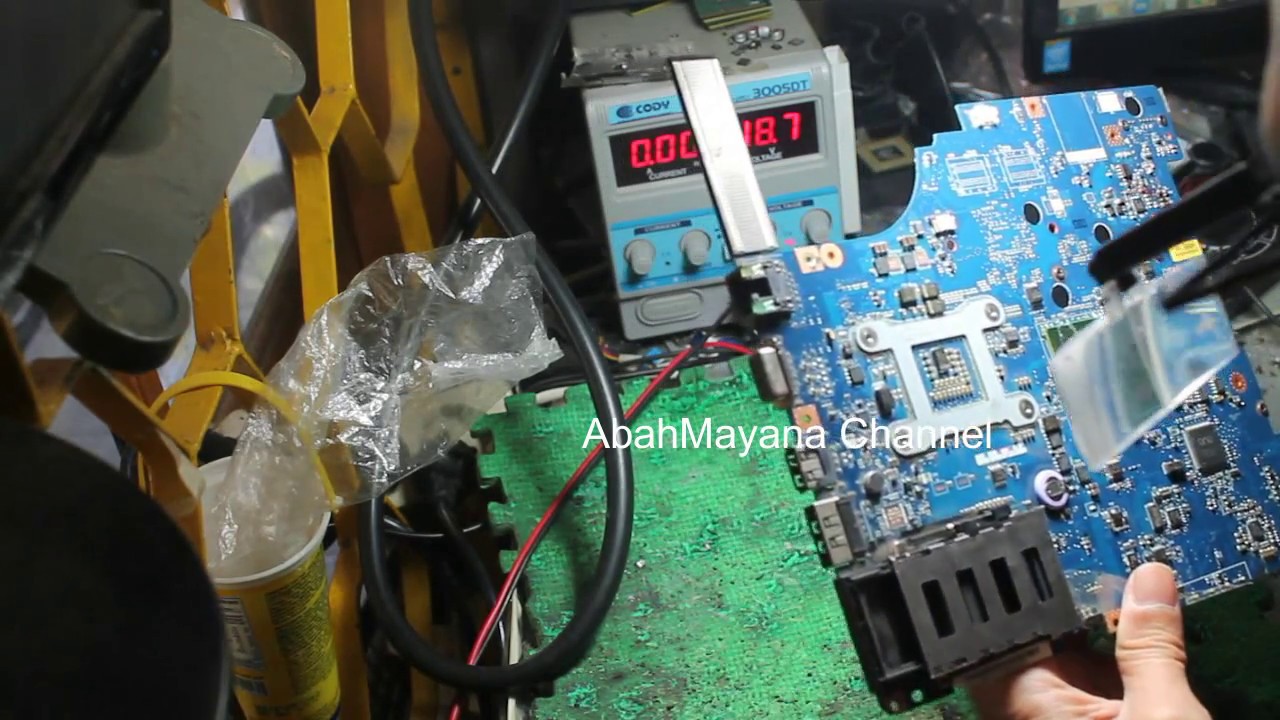Memperbaiki Laptop Lenovo G460 mati total pada kasus ini Short