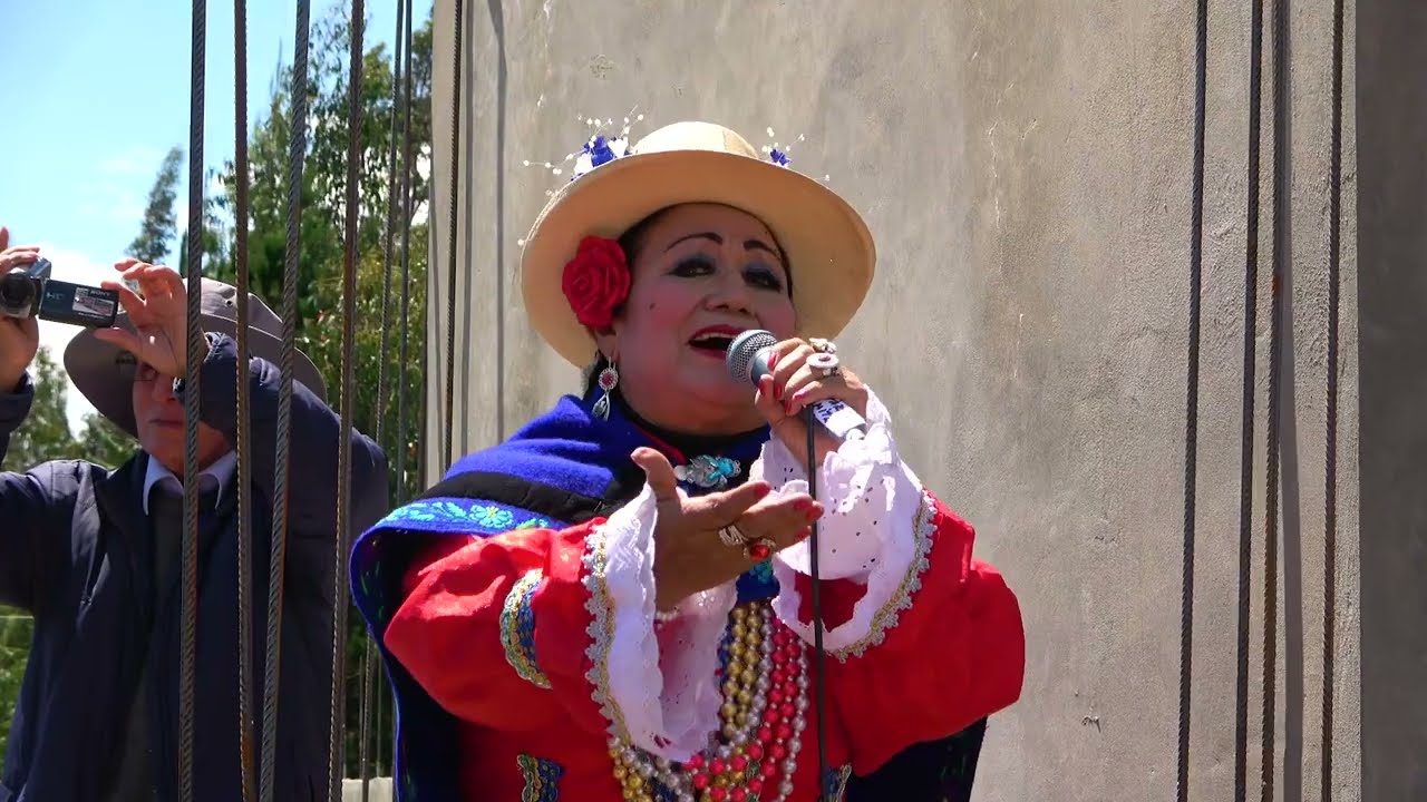 1- LA MARQUINITA CON LA BANDA MUSICAL HUALLCOR HUARAZ