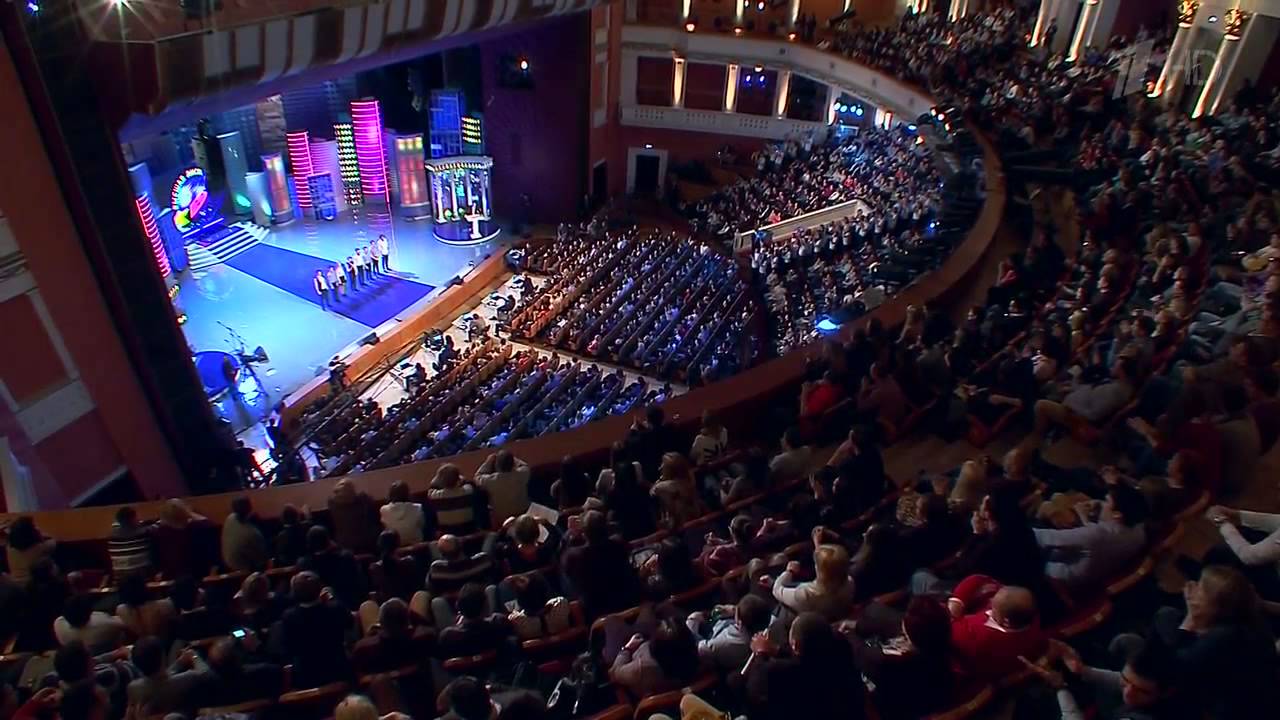 Лучшие моменты 1-ой игры КВН сезона 2015 (1-ая 1-8 финала).