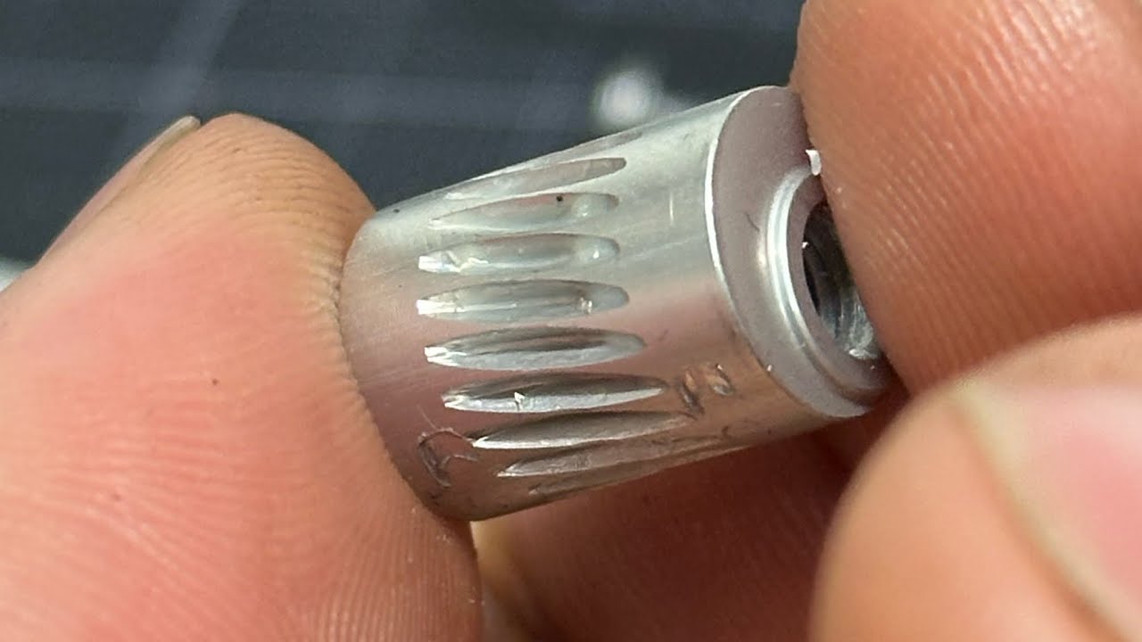 Lhp+U4 assembly, comment and comparison
