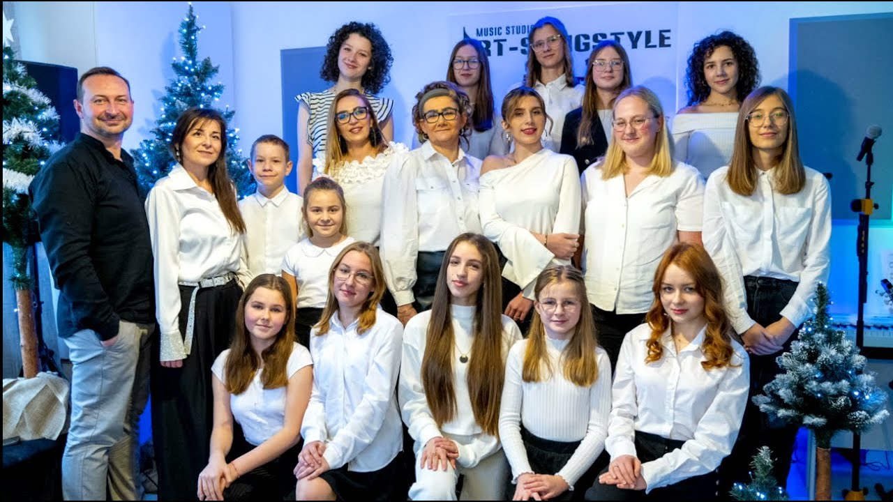 B&oacute;g się rodzi - Ch&oacute;rek Gloria Mogilno