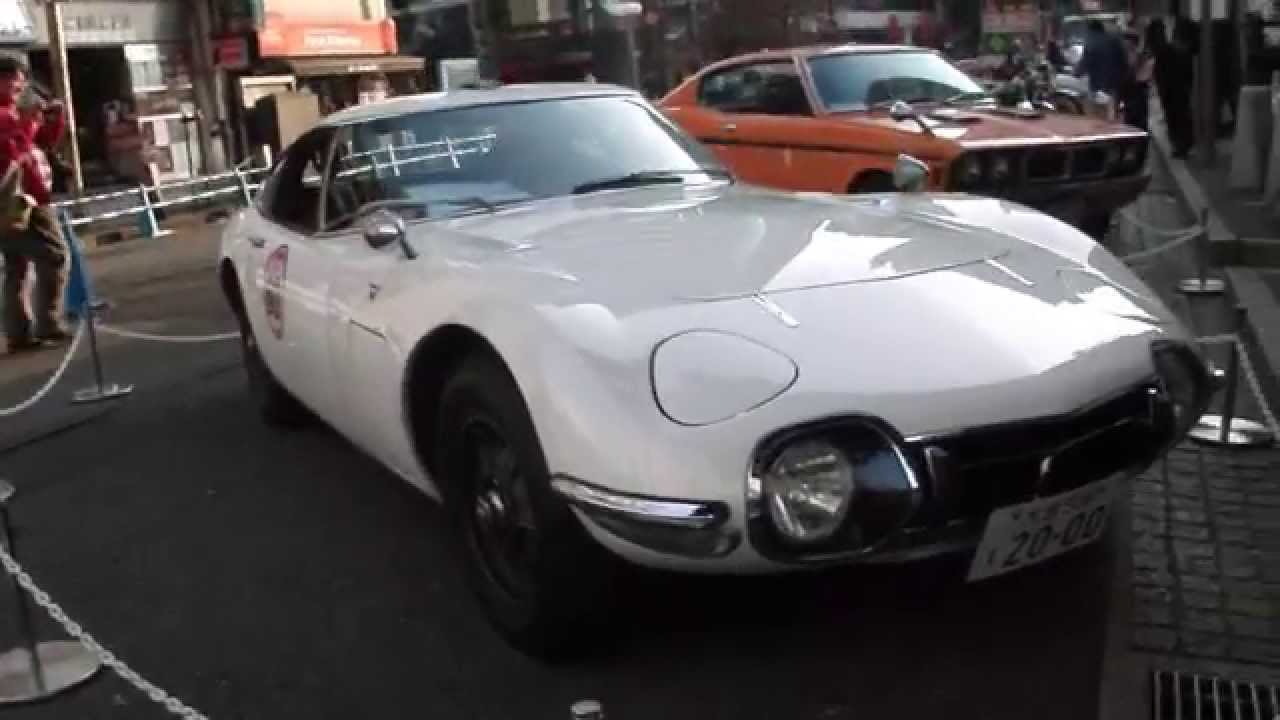 トヨタ2000GT　トヨタ・2000GT　MF10　MF12L　Mobilityscape Tokyo 2015　A550X　車両展示　日比谷シャンテ前　　東京モーターショー60周年記念パレード