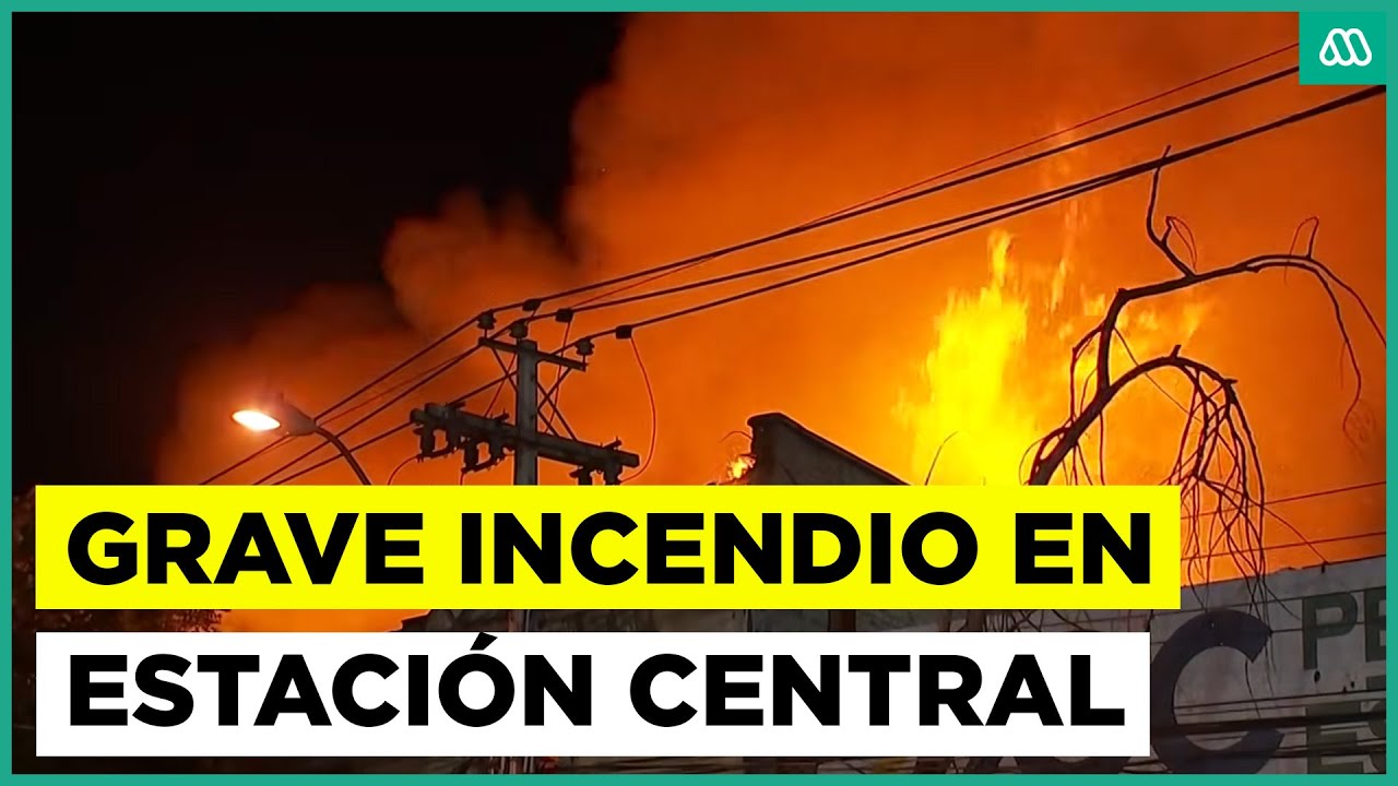 Incendio en Estaci&oacute;n Central deja una persona en riesgo vital
