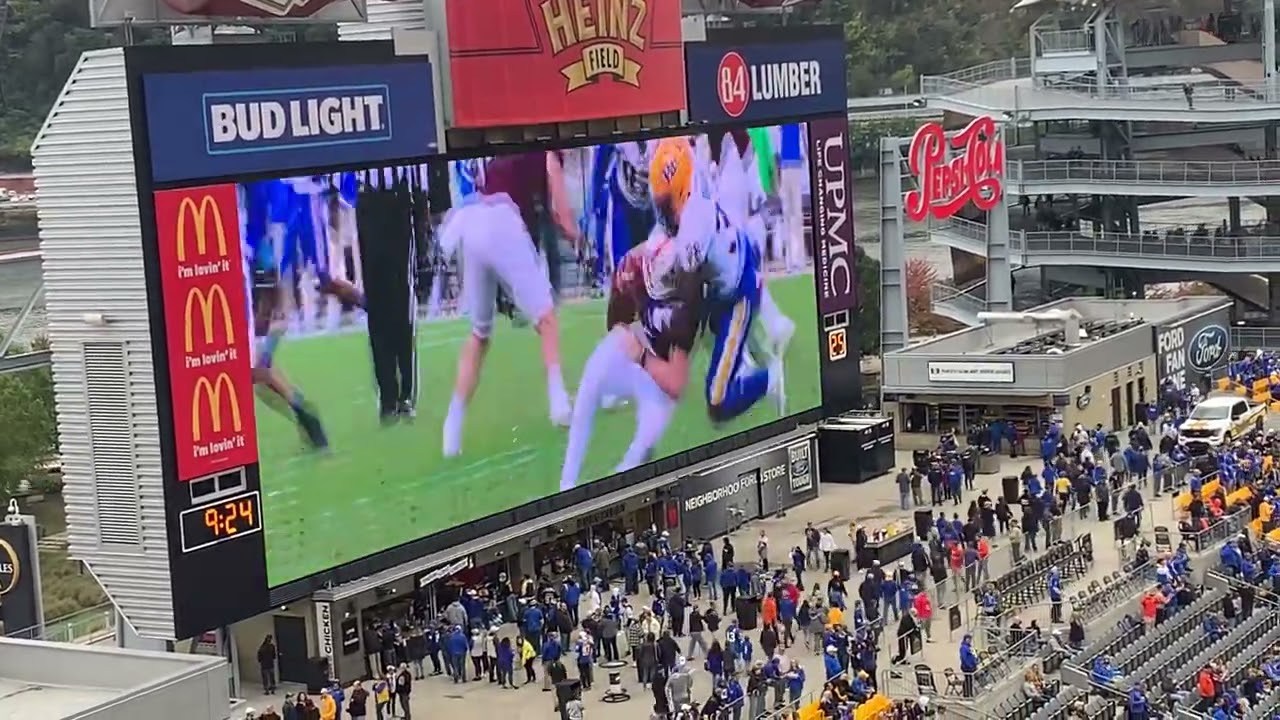 Pitt entrance vs. Clemson 2021