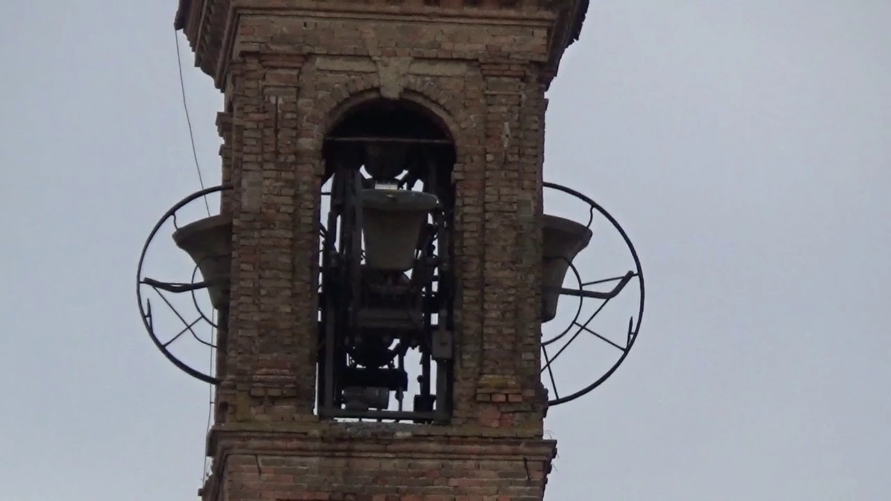 Le campane di Lodi - Chiesa Parrocchiale dei Ss. Bassiano e Fereolo (8). video 395
