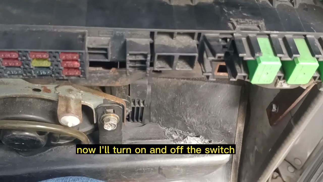 Isuzu Elf Park Lights Tail Lights Relay Location