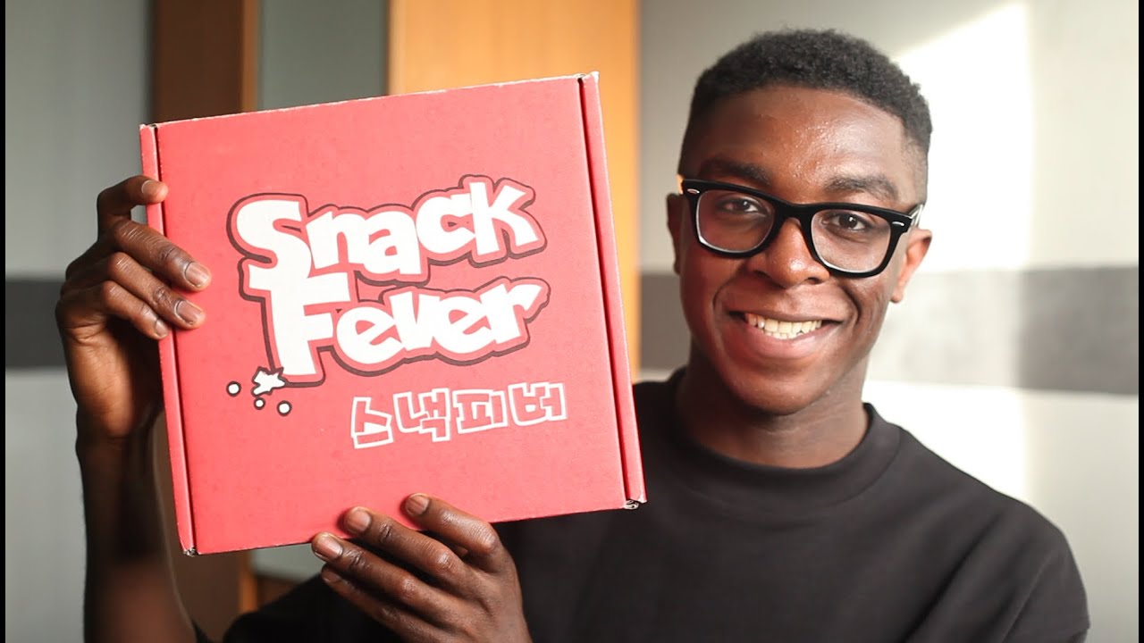 TRYING SOMETHING NEW!! | SnackFever // Korean Snacks
