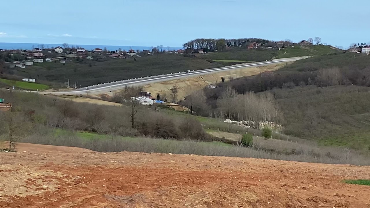Sakarya Karasu Taşlıgeçite Satılık Deniz manzaralı arsa