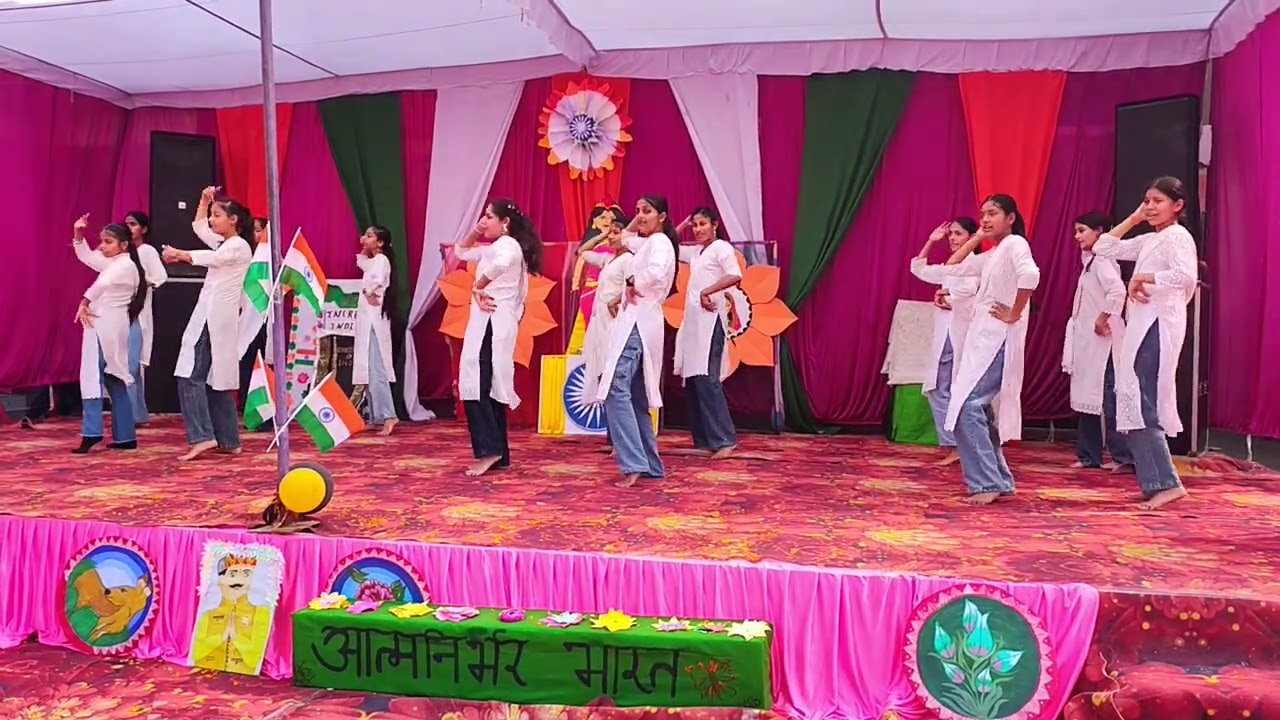 Taal se taal Mila dance mix dance barso re megha 👌👌👌🥰😍#viralvideo#trending#dance#celebration#famous