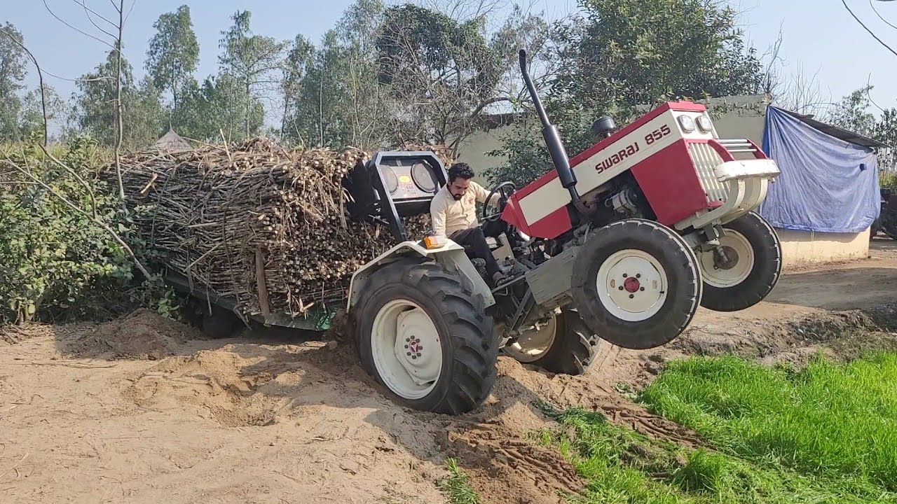 गन्ने की ट्राली ने तोड़ दी ट्रेक्टर की हिच स्वराज ने लगा दिए फांचा ठोकू जोर Swaraj 855 on trali