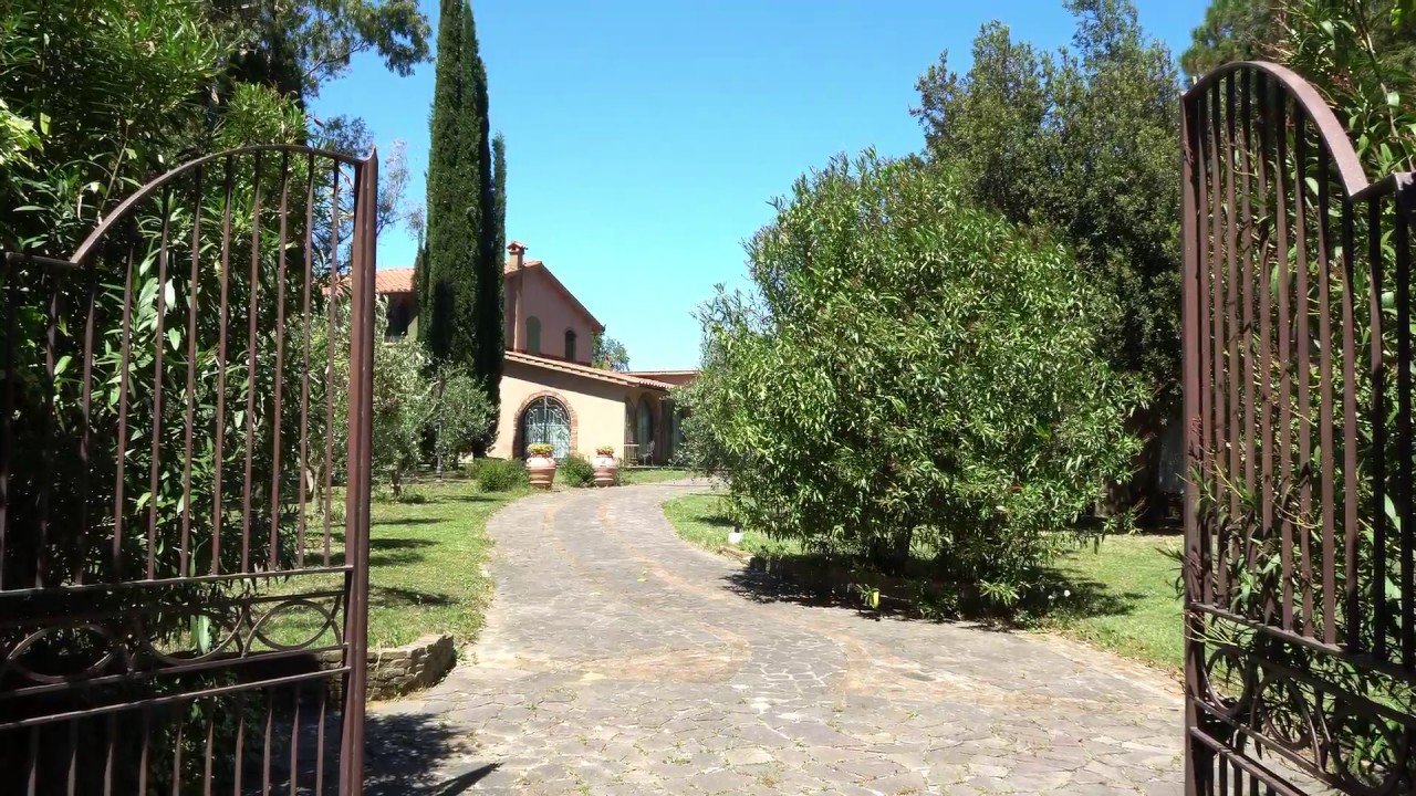 Cecina- RUSTICO VILLA CON PISCINA