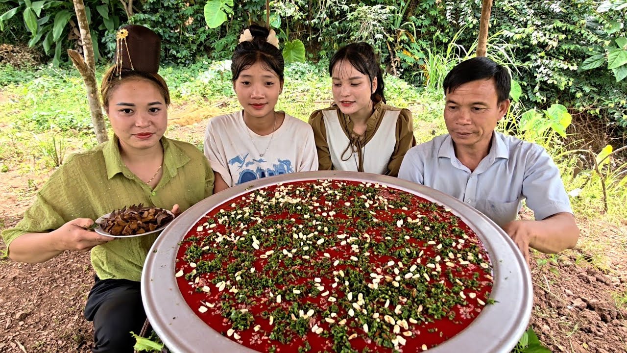 MÂM TIẾT CANH KHỔNG LỒ GIAO LƯU CÙNG MỌI NGƯỜI