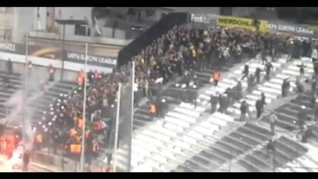 Fights between fans and cops | PAOK Saloniki - Dortmund | Europa League | 1/10/15