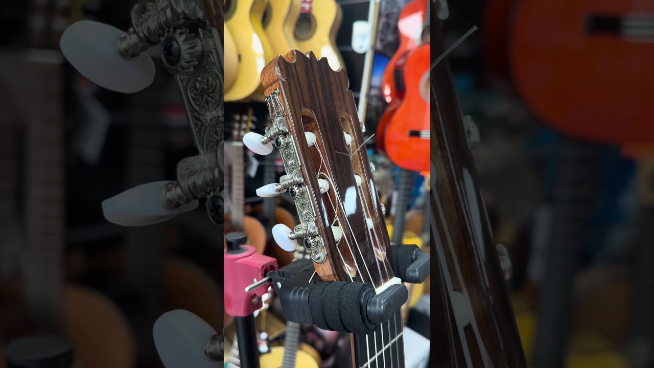 ✅ Guitarra Flamenca Rociera Especial - Guitarras Bros / #flamencoguitar #guitarraflamenca