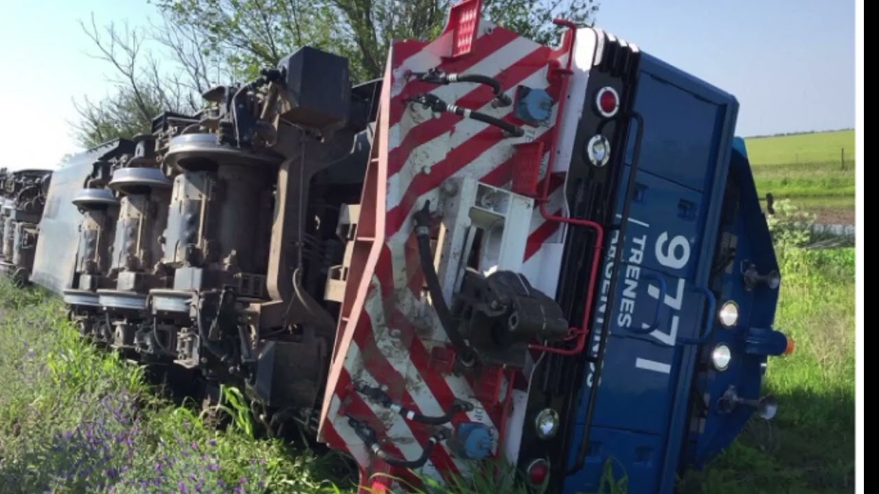 3 2 2 GO meme de trenes argentinos cargas san mart&iacute;n, Urquiza y ferrobaires