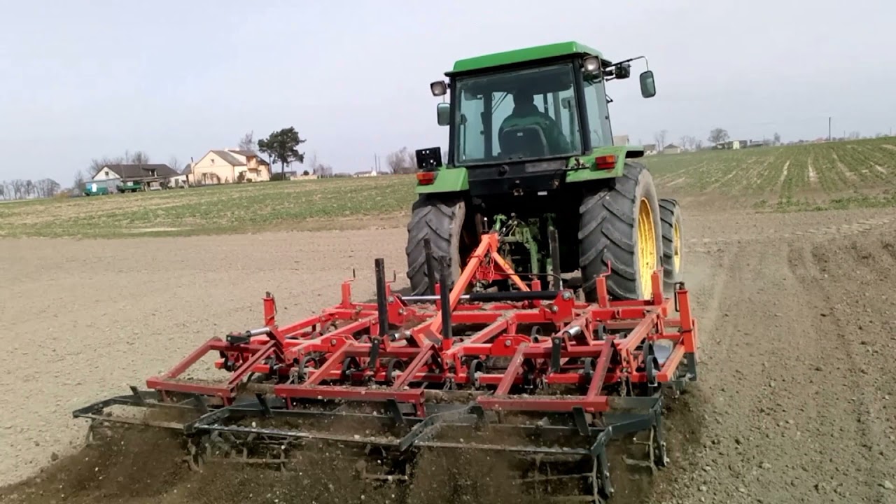 Uprawa pod buraki JD 3350 + Agro Factory CARO