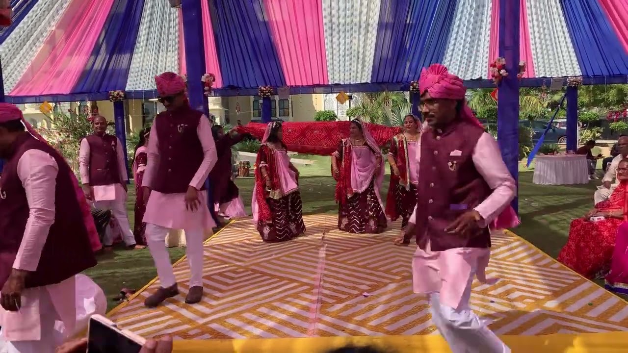Mayra Group Dance | Mama family | Mamera | Rajasthani song | shaadi