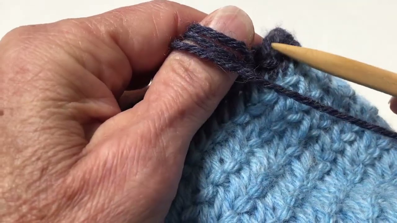 Nalbinding Olso stitch 'Viking knitting'