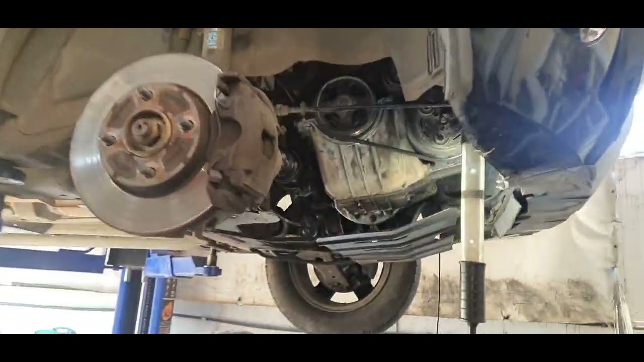 Ford Ecosport 1.6 2007 (Zetec Rocam) Vazamento no Carter - Troca da Junta Afastando o Câmbio